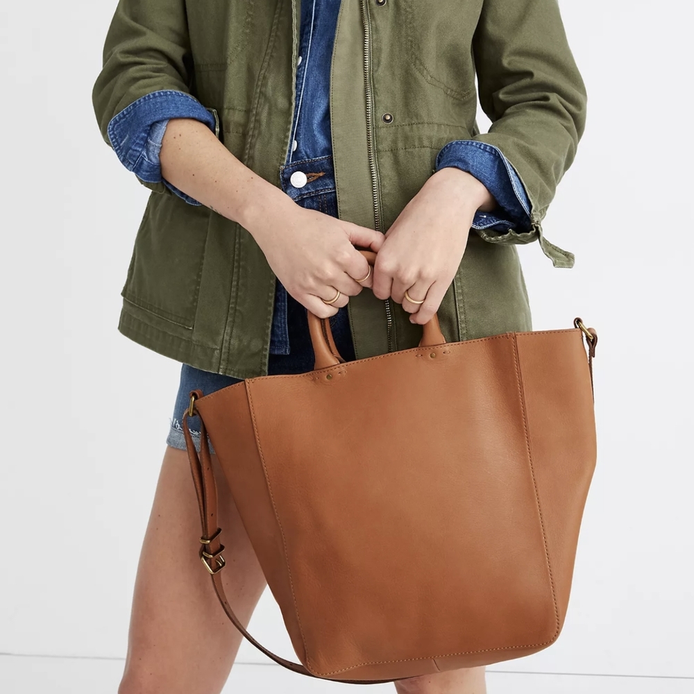 ❗SOLD❗ Madewell | The Abroad Tote | Desert Camel - Picture 1 of 14